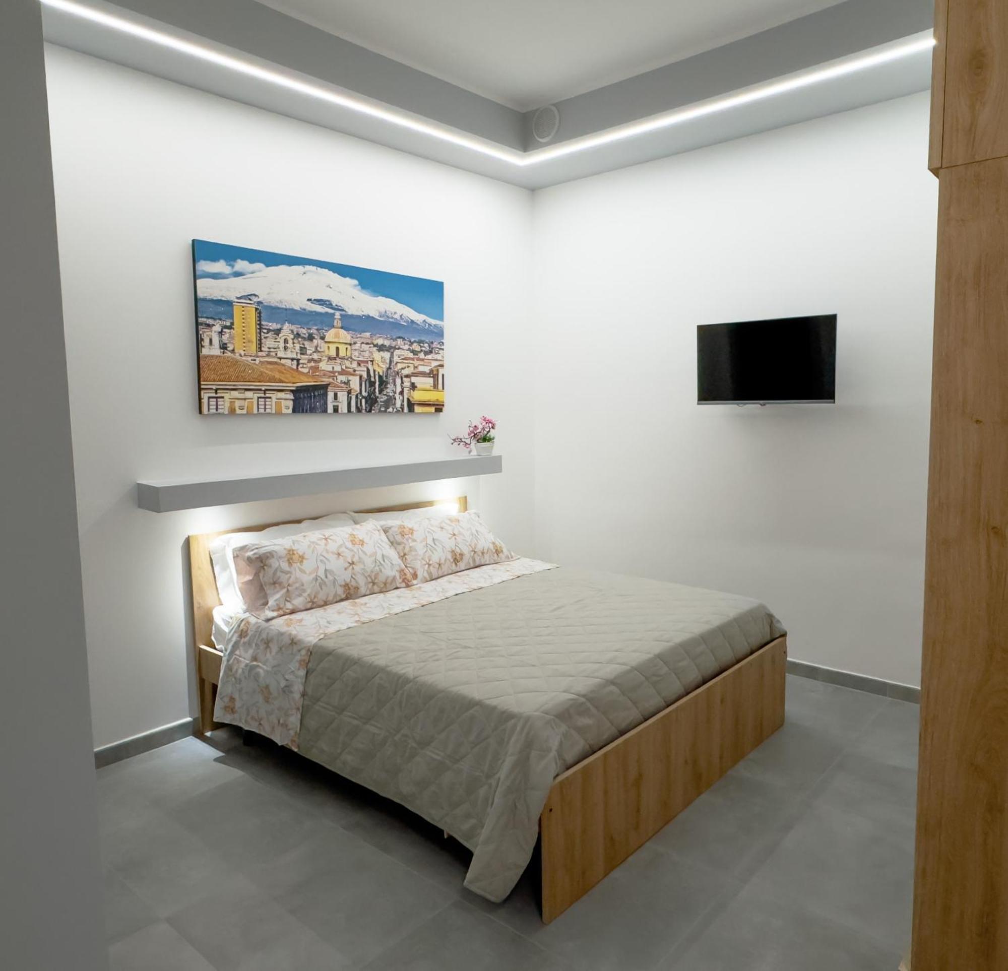 La Pescheria - Mini Apartments Catania Bagian luar foto
