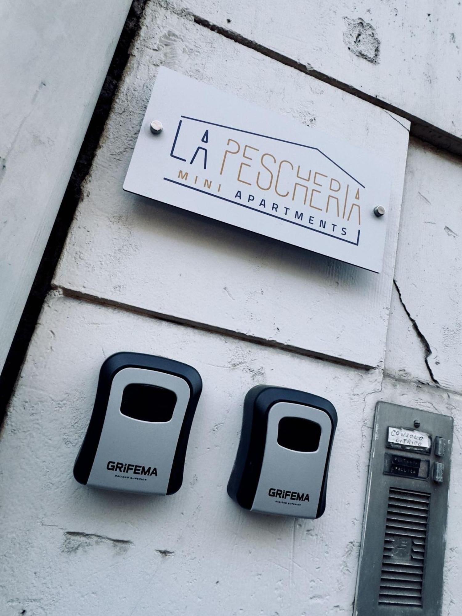 La Pescheria - Mini Apartments Catania Bagian luar foto